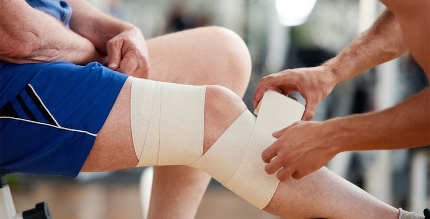 Is It Safe to Work Out with Acute Pain? Here’s What Experts Say