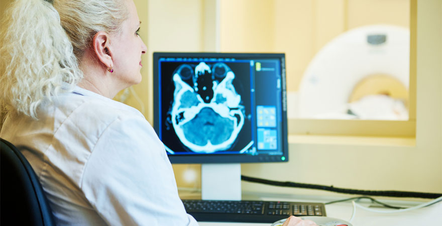 Understanding the Role of a Pain Specialist in Injury Recovery